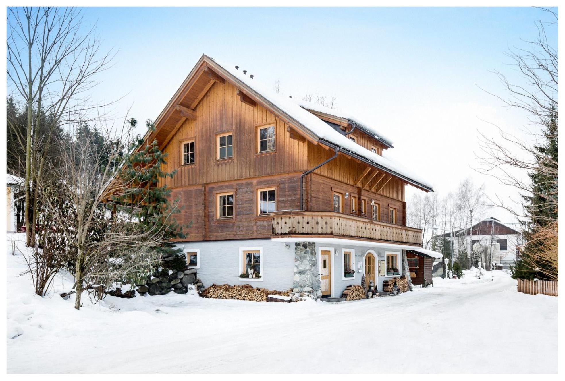 Das Dorf In Der Stadt Schladming Exterior photo